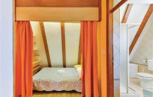 Three-bedroom Holiday Home In Gracac