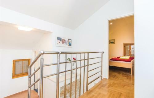 Three-bedroom Holiday Home In Krusevo