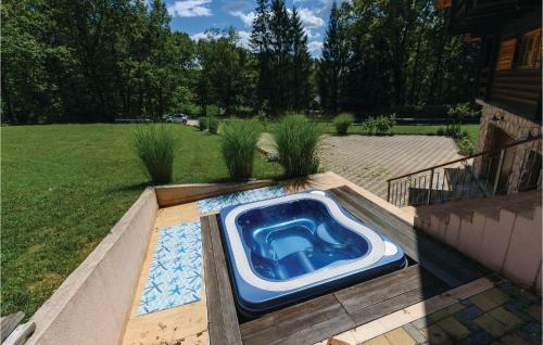 Three-bedroom Holiday Home In Krasic
