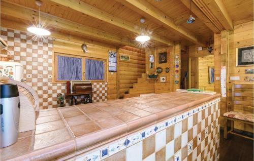 Three-bedroom Holiday Home In Krasic