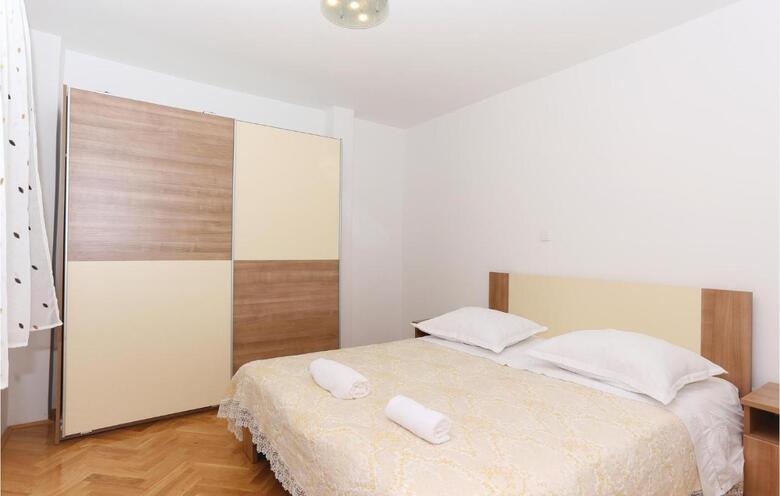 Holiday Home Kucice With Outdoor Pool
