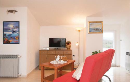 Five-bedroom Holiday Home In Nedescina