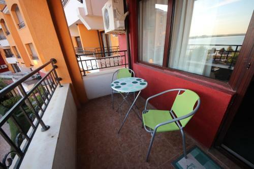 Menada Ravda Apartments