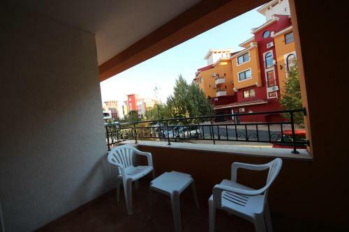 Menada Ravda Apartments