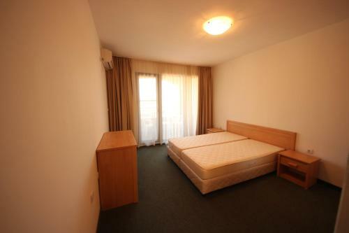 Menada Ravda Apartments