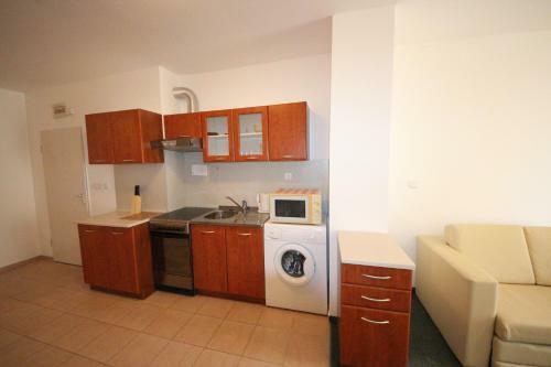 Menada Ravda Apartments