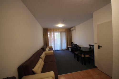 Menada Ravda Apartments