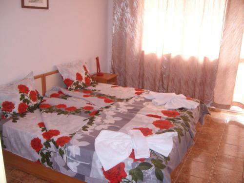 Hostal Guest House Petrovi