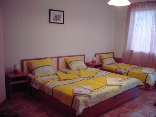 Hostal Guest House Petrovi