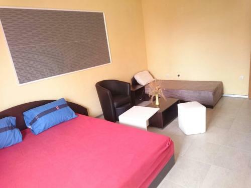Hostal Dalia Guest House