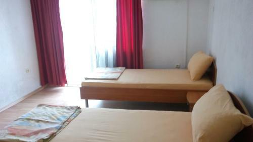 Hostal Dalia Guest House