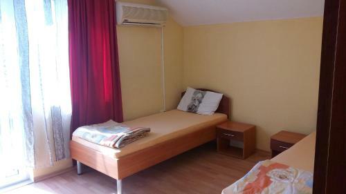 Hostal Dalia Guest House
