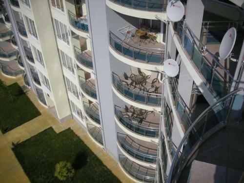 Apartments In Oasis Complex