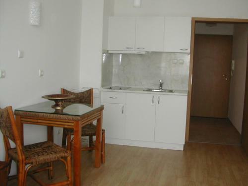 Apartments In Oasis Complex
