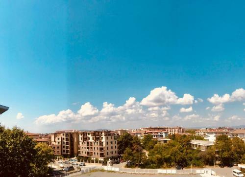 Apartments In Oasis Complex