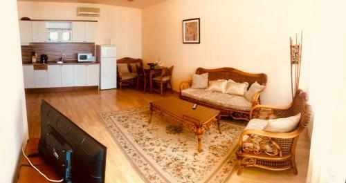 Apartments In Oasis Complex