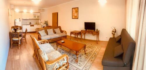 Apartments In Oasis Complex