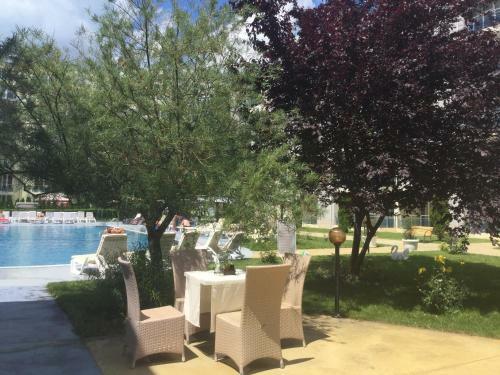 Apartments In Oasis Complex