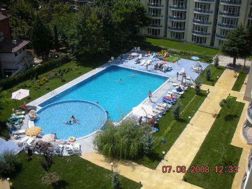 Apartments In Oasis Complex