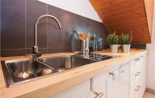Two-bedroom Apartment In Jadrija
