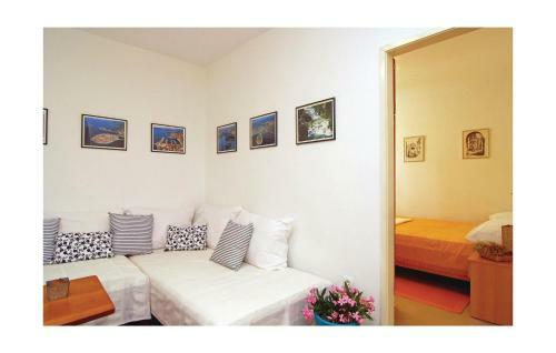 Holiday Home Jadrija Vii. III
