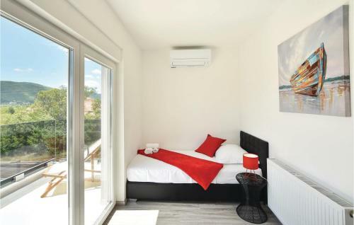 Four-bedroom Holiday Home In Dicmo