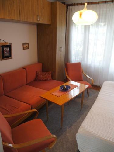 Hostal Sz�plak Apartman