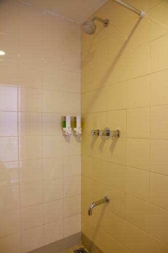 Amaris Hotel Karawang