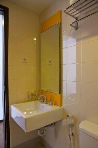 Amaris Hotel Karawang