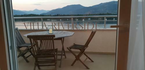 Apartamento Riverside Villa
