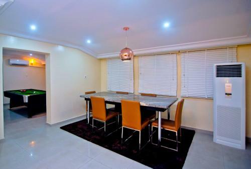 Apartamento Abeke Court