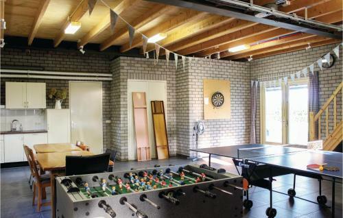 Four-bedroom Holiday Home In Boekel