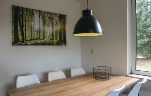 Three-bedroom Holiday Home In Vledder