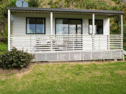 Oakura Beach Holiday Park