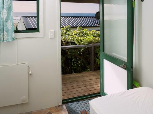 Oakura Beach Holiday Park