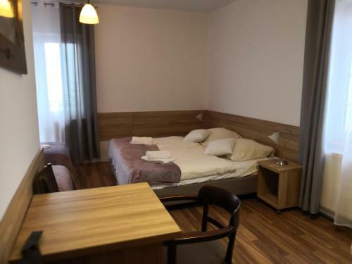 Hostal Nartorama Hotrest