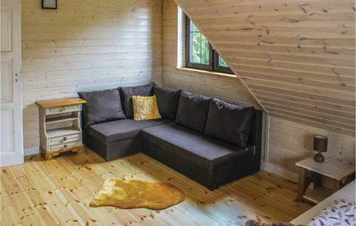 Three-bedroom Holiday Home In Kolczewo