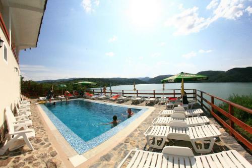 Hostal Pensiunea Belvedere Cincis