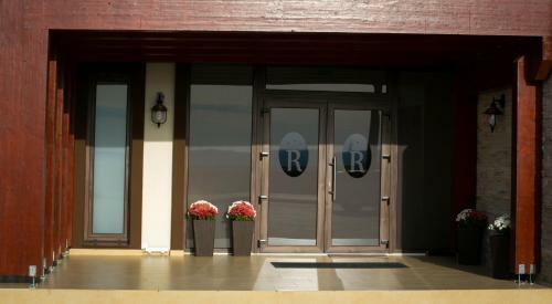 Hostal Pensiunea Rustik Lancram