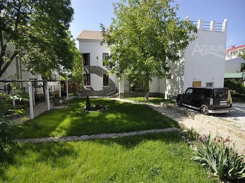 Hostal Chernomorskaya 3