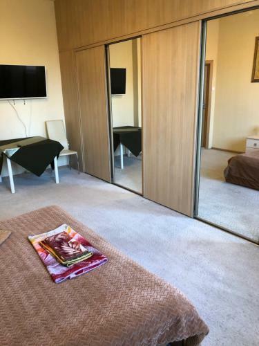 Hostal Sweet Home Guest House