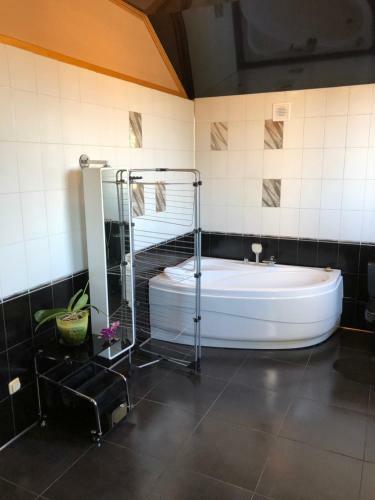 Hostal Sweet Home Guest House