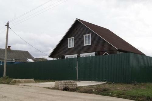 Luh Guest House