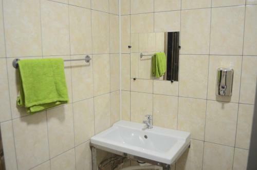 Luh Guest House
