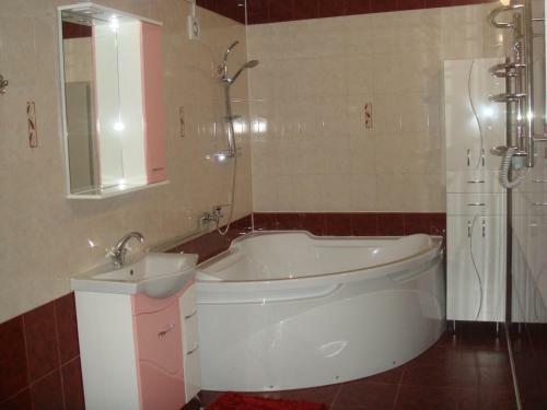 Khutorok Hotel