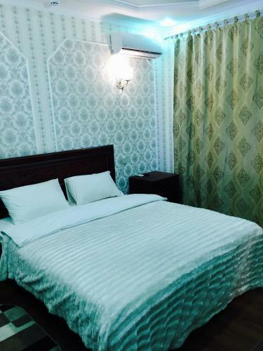 Hostal Guesthouse Prestige