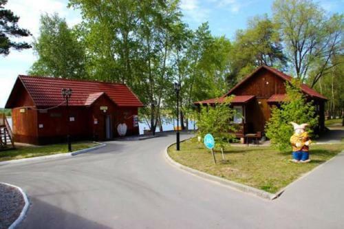 Cottage In Verkhniy Bor