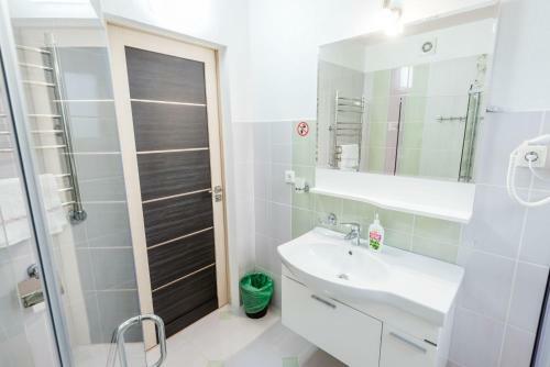 Hostal Furnished Rooms Dursoley