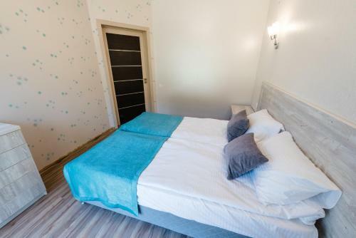 Hostal Furnished Rooms Dursoley