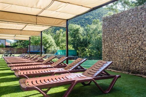 Hostal Furnished Rooms Dursoley